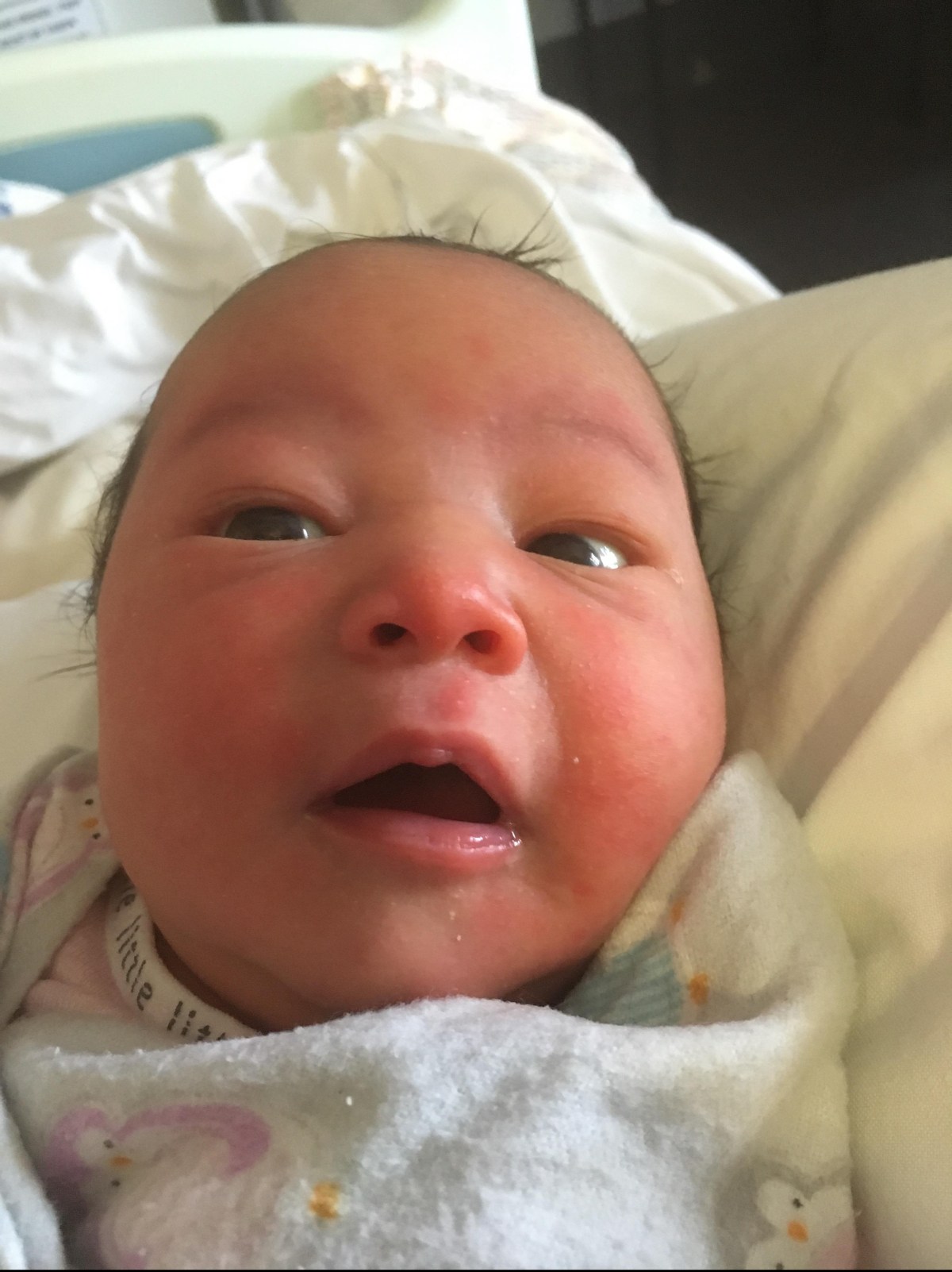 Newborn caring and&nbsp;sharing